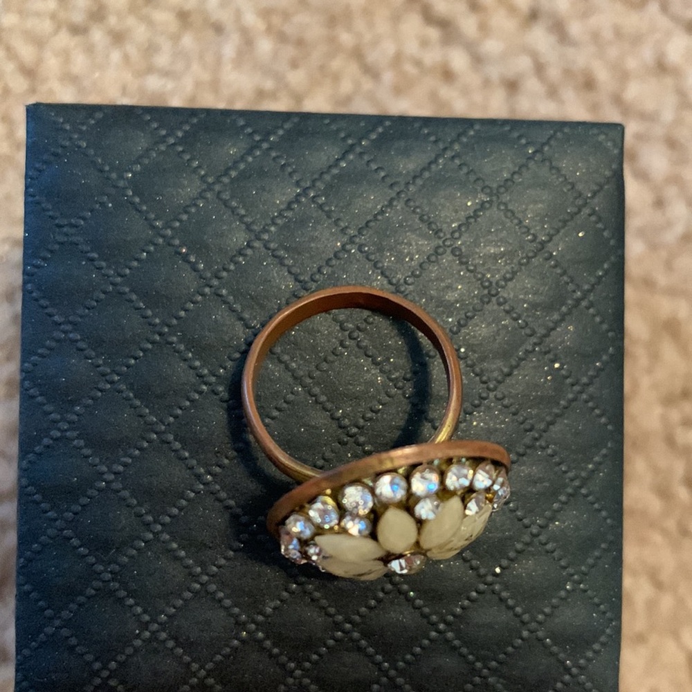Ring - Picture 2 of 2